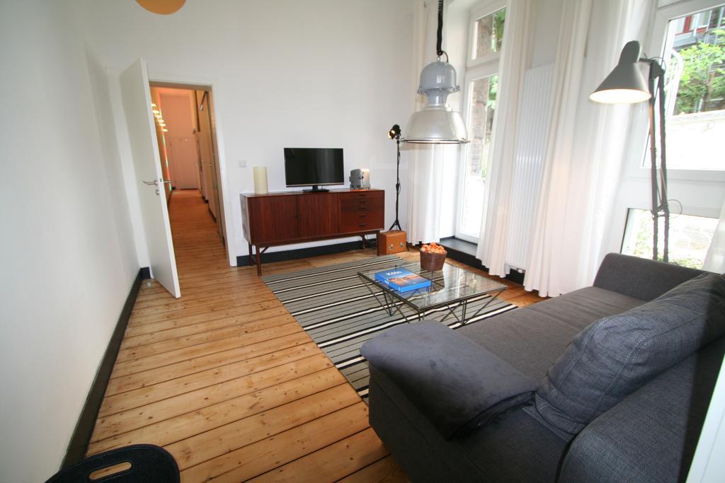 Apartment Miro Cologne Room photo